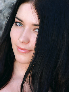 babes model Olivia F